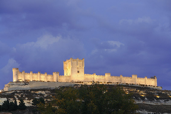 PEÑAFIEL AL ATARDECER