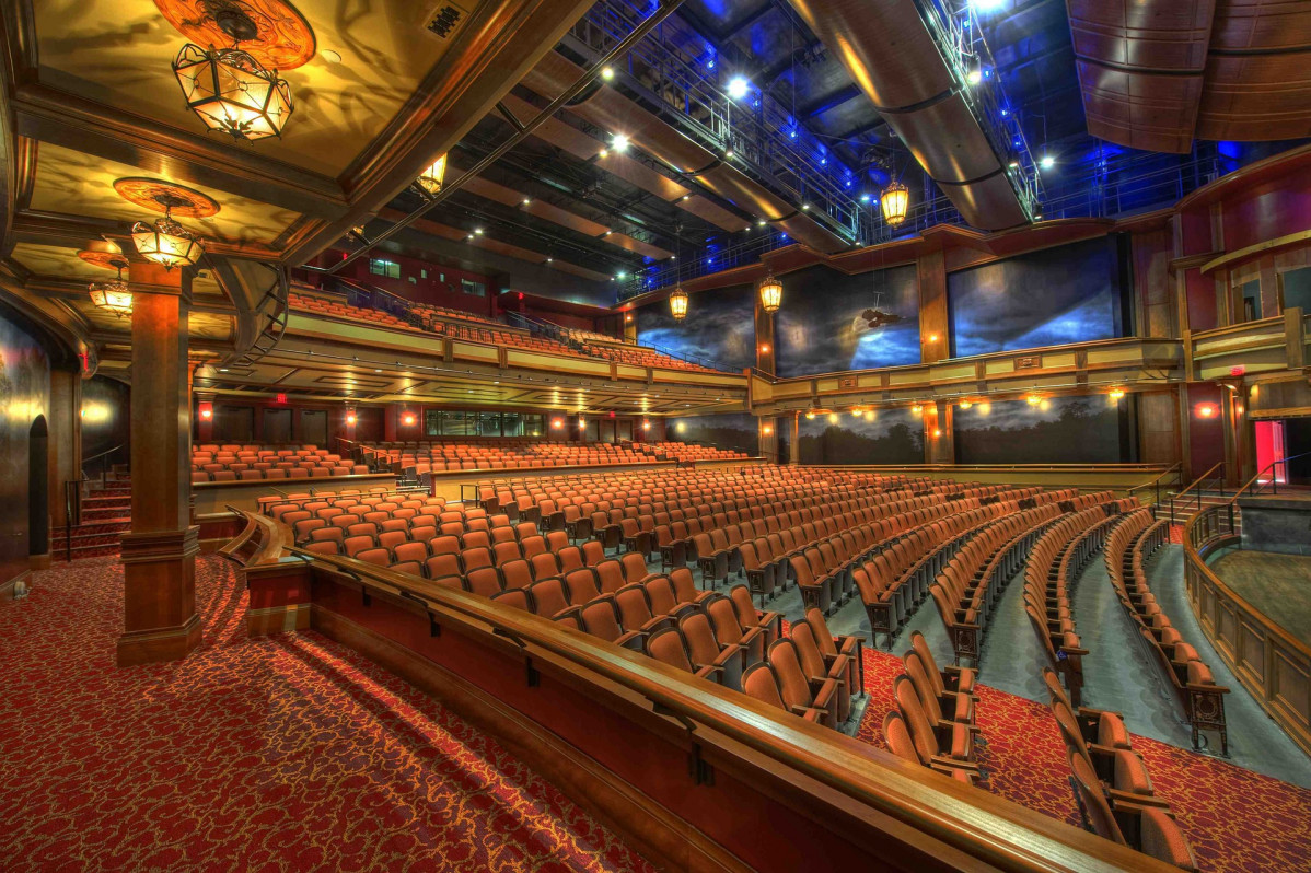 Auditorium 86197 1920